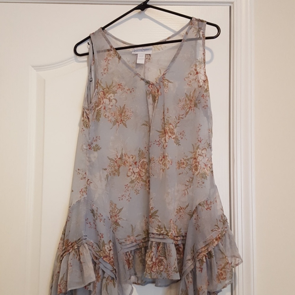 Jessica Simpson Maternity top